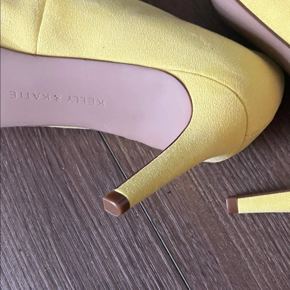 NWOB! Kelly & Katie Bright Yellow Suede Heels